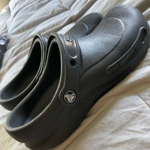 Bistro clogs like new condition